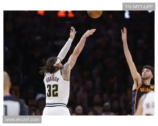 NBA预测:雷霆客场难敌老鹰 黄蜂全力挑战76人 掘金主场轻取太阳 NBA预测:雷霆客场难敌老鹰 黄蜂全力挑战76人 掘金主场轻取太阳